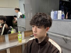 無造作スパイラルパーマ　ラフマッシュ　メンズ　リレーション　難波　浪速区　メンズ美容室　理容室