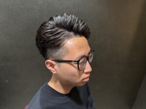 メンズショート　ツーブロック　七三ショート　ナチュラルバック　リレーション　メンズ　難波　浪速区　メンズ美容室　理容室　バーバー